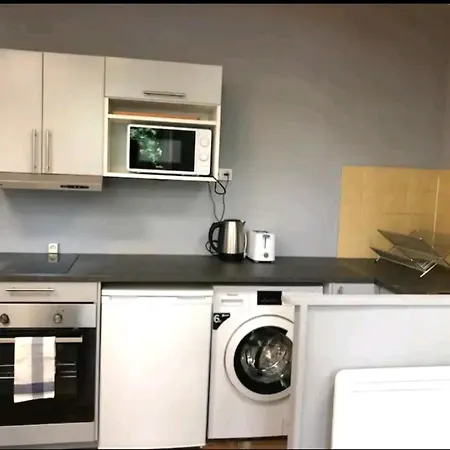 Apartment Studio-lyon 3eme *